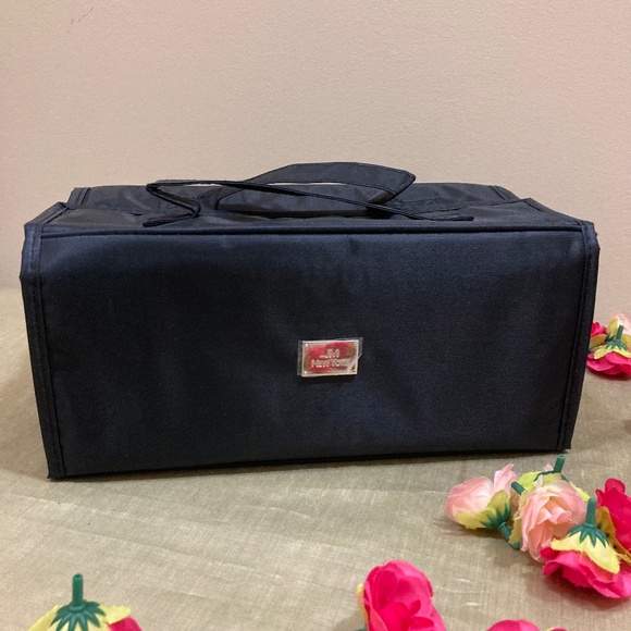 NWT JM New York Roll & Go Travel/Makeup Bag, 7" x 4.5" x 4.5", Black - Picture 3 of 10